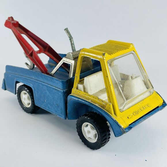 Vintage 1969 DieCast Hubley Toy Wrecker Tow Truck Gabriel Ind. Pressed Steel - Picture 1 of 13